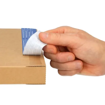 Afbeelding voor Brievenbusdoos 220 x 28 x 305 mm met plakstrip